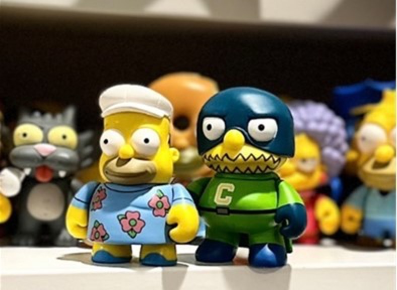 Muumuu Homer and the Collector from Kendrick's shelf