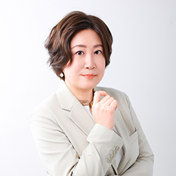 長谷川 佳世（はせがわ かよ）