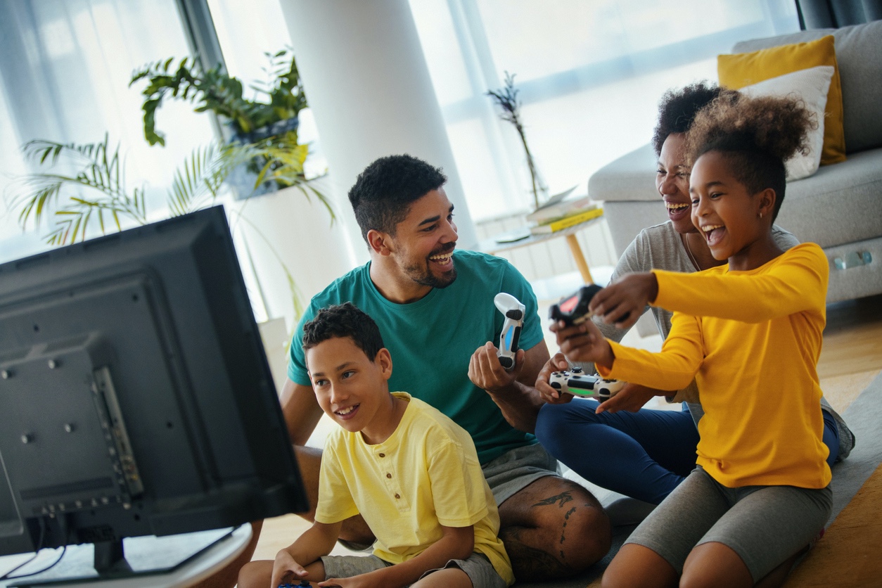 Online Gaming Safety & Making the Most of Your Microsoft® Xbox